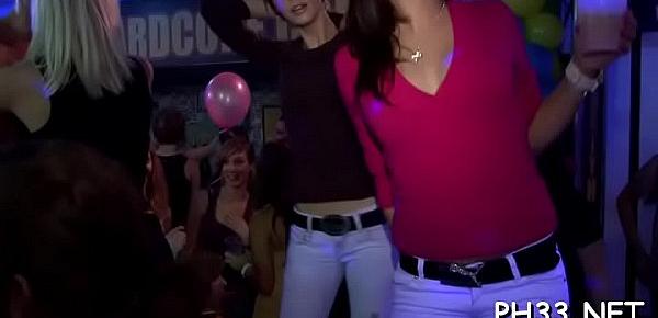 Cheeks in club drilled undress dancer